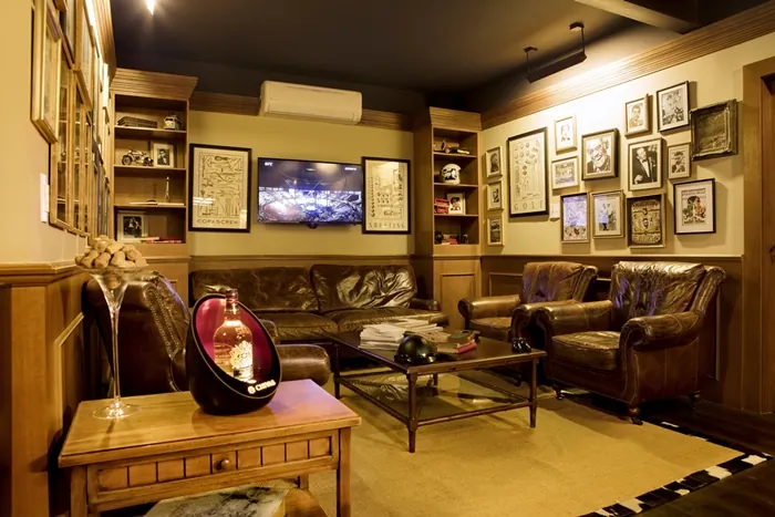 Lounge — Espaço para esperar com conforto